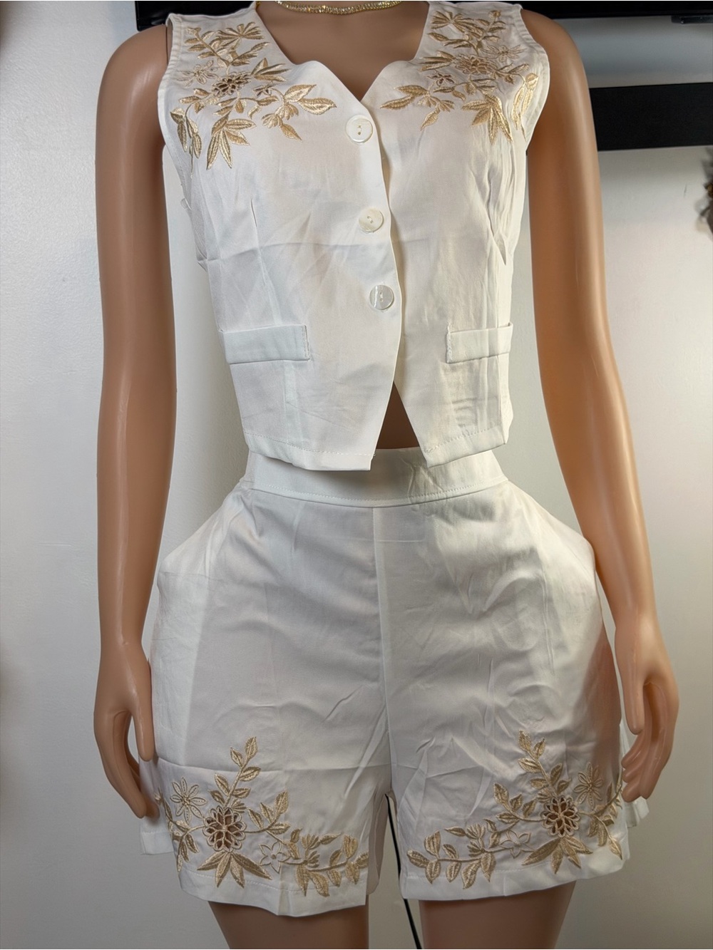 White Two-Piece Embroidered Linen Set